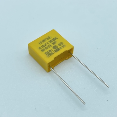 El condensador antiinterferente 310V-330V de la película X2 estañó el alambre de acero revestido de cobre