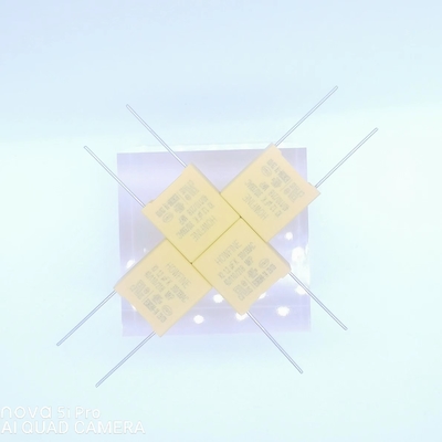 Color amarillo metalizado del condensador 125K 310V de la seguridad del polipropileno X2